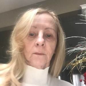 Meet your Posher, Linda